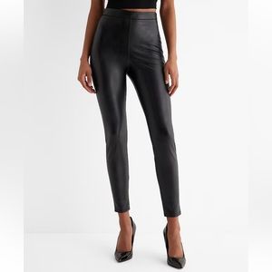 ❌❌SOLD❌❌Super High Waisted Faux Leather Leggings